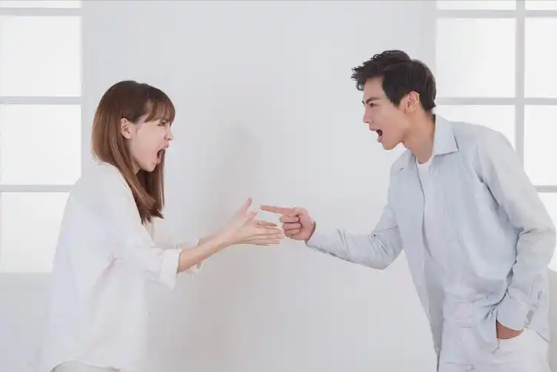 深圳市私人调查外遇：女人想离婚的念头越来越强烈怎么办