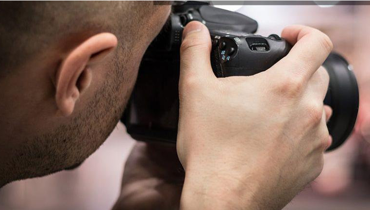 深圳本地私家侦探：睡觉感觉有人进屋实际上没有